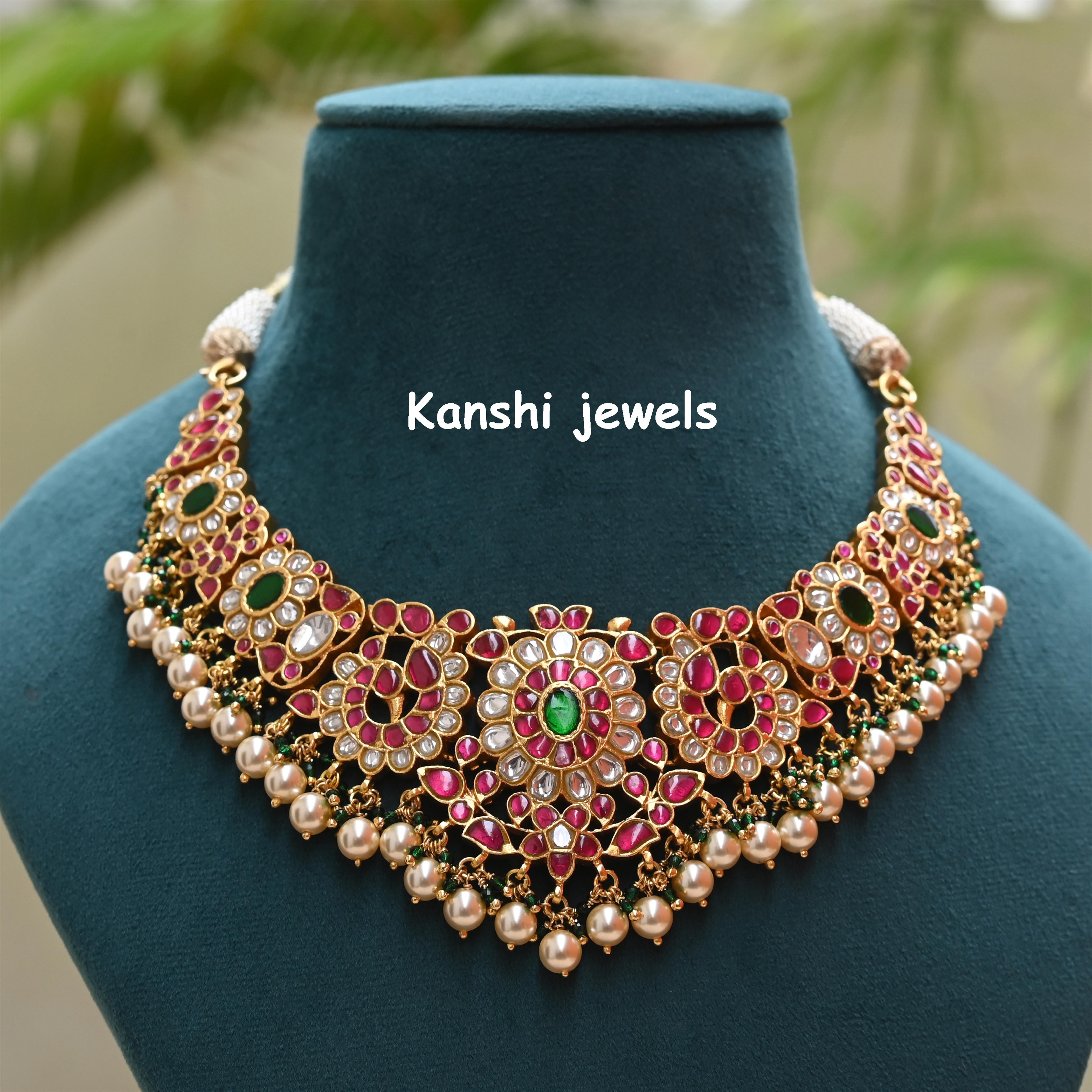 Choker Necklace
