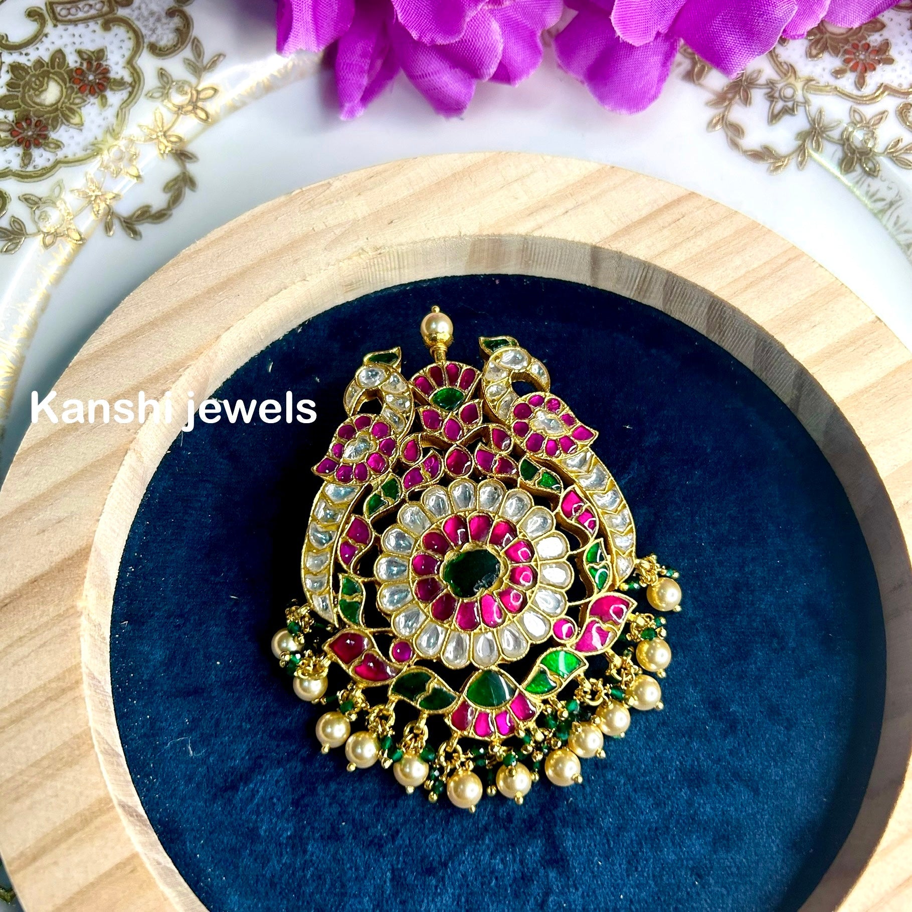 Silver Jadau Pendant