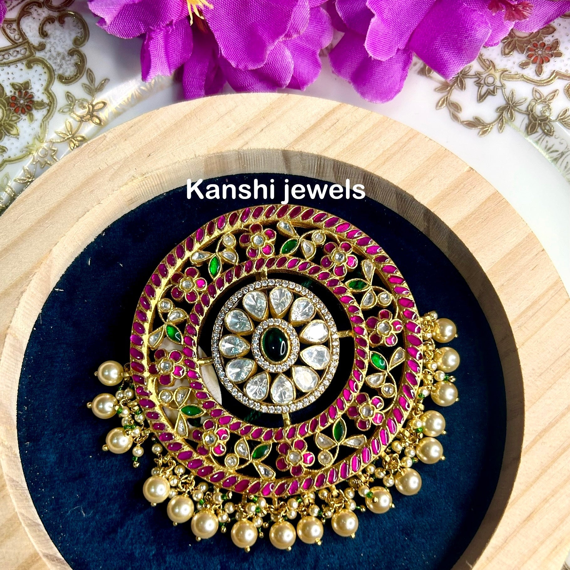 Silver Jadau Pendant