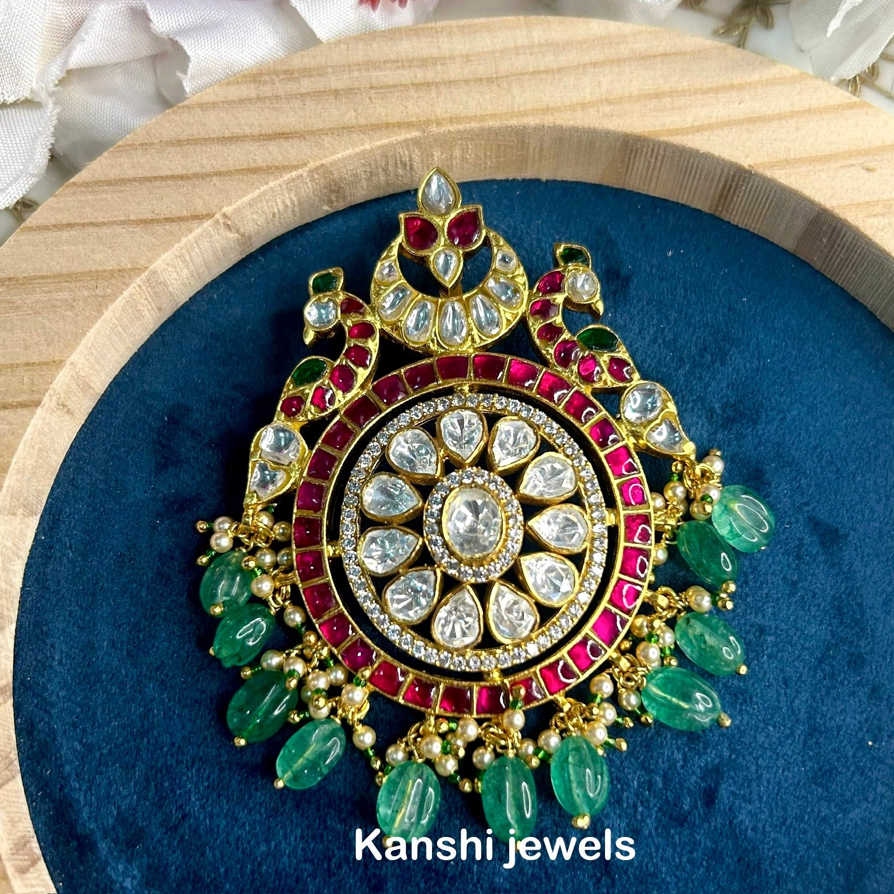 Silver Jadau Pendant