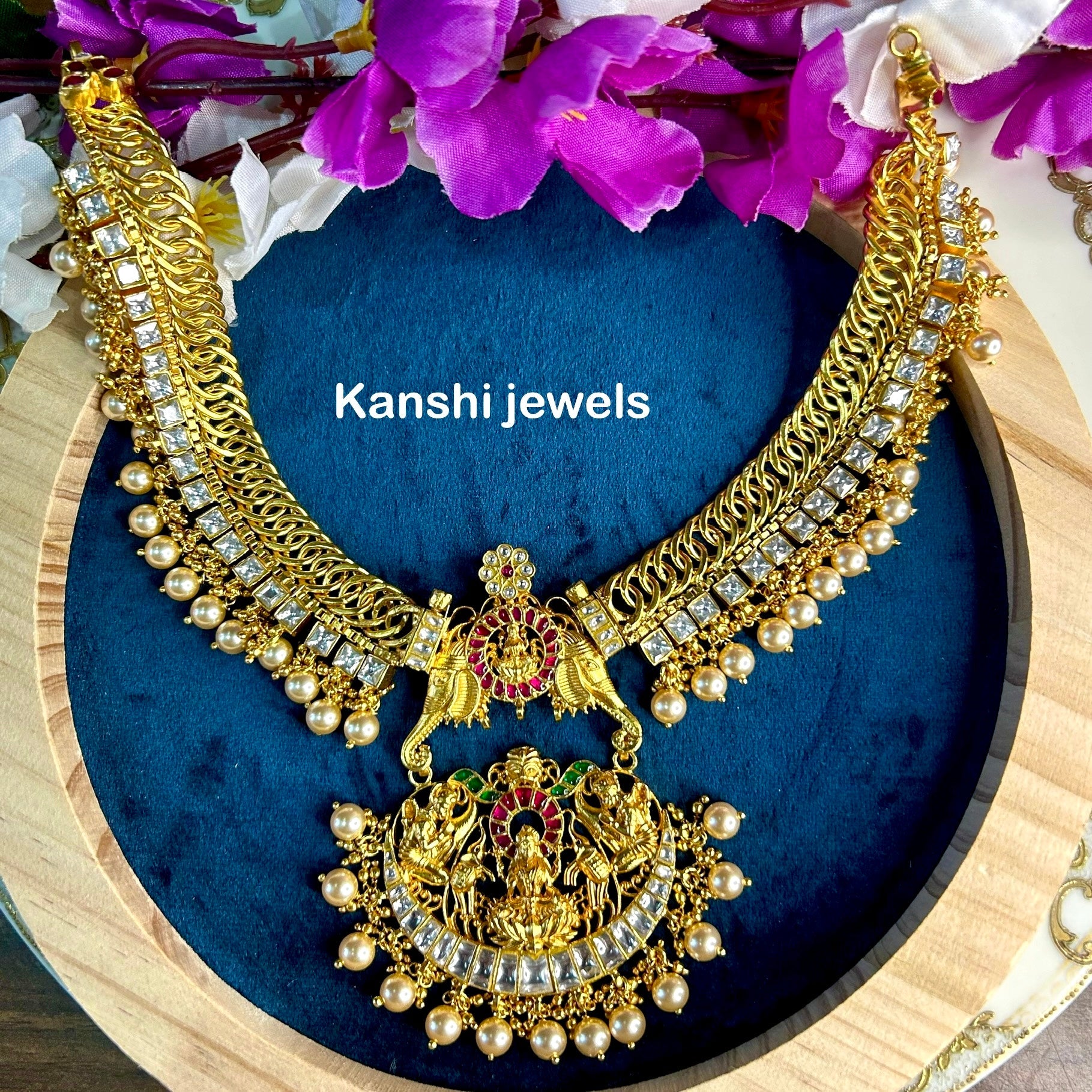 Silver Jadau Necklace