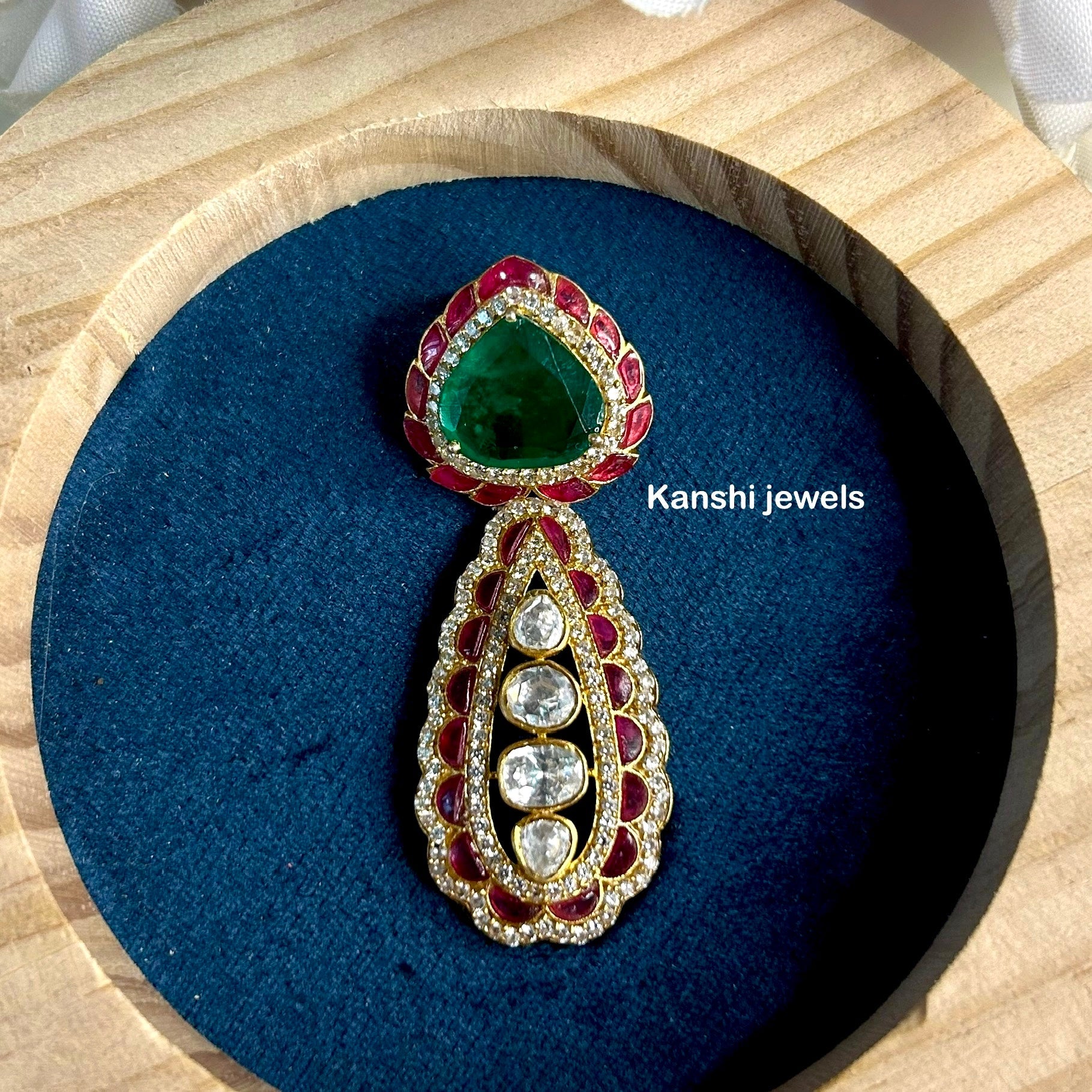 Silver Jadau Pendant