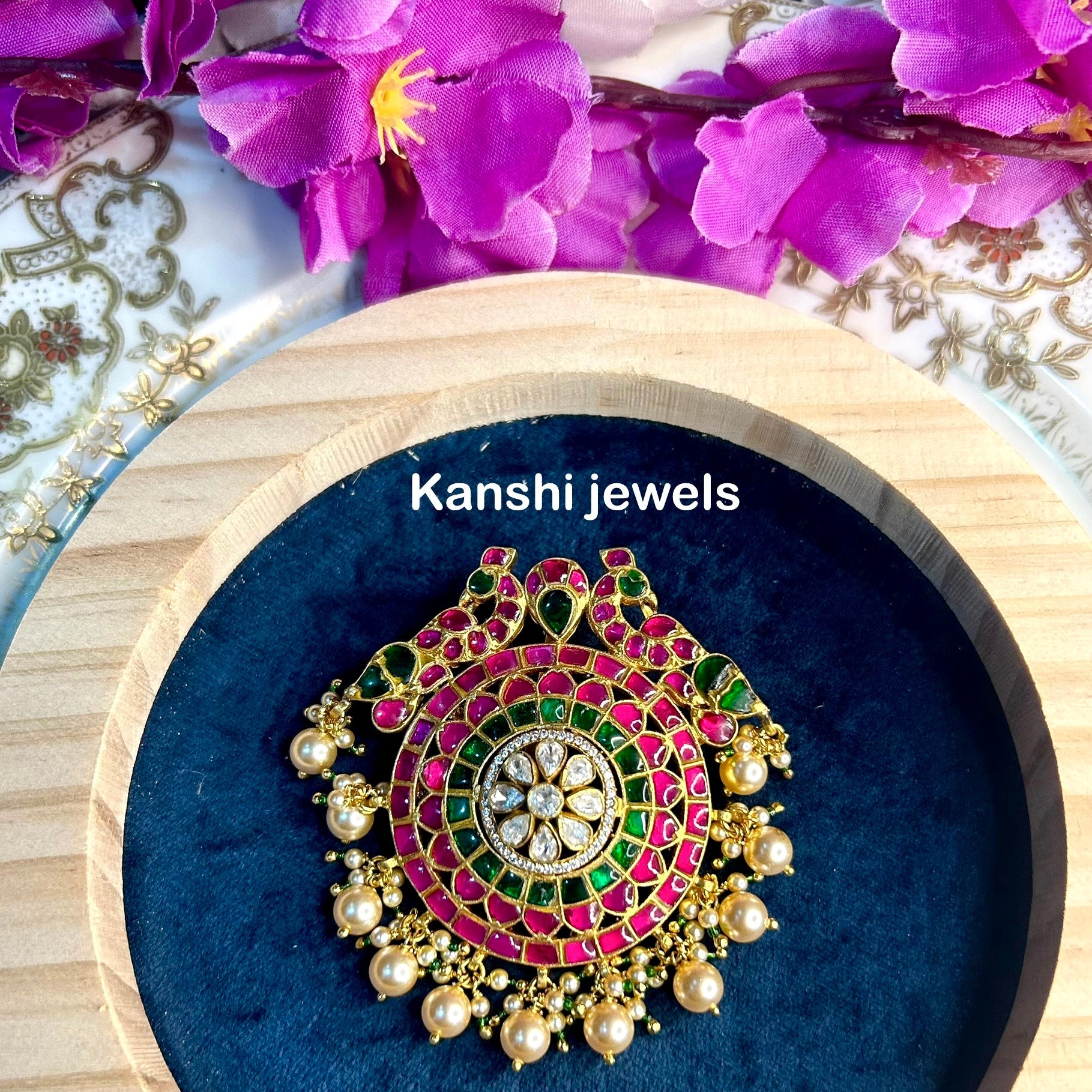 Silver Jadau Pendant