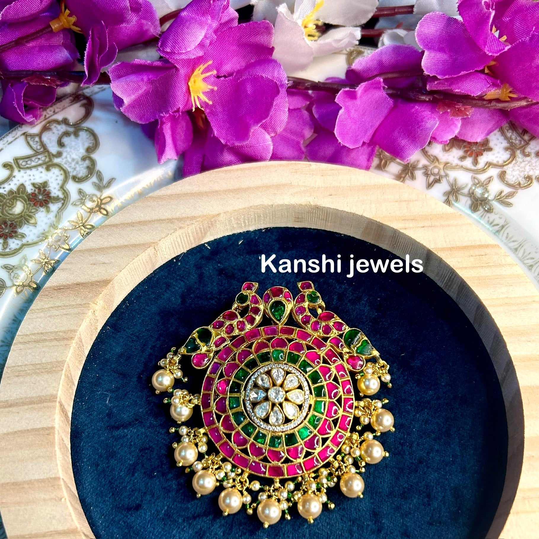 Silver Jadau Pendant